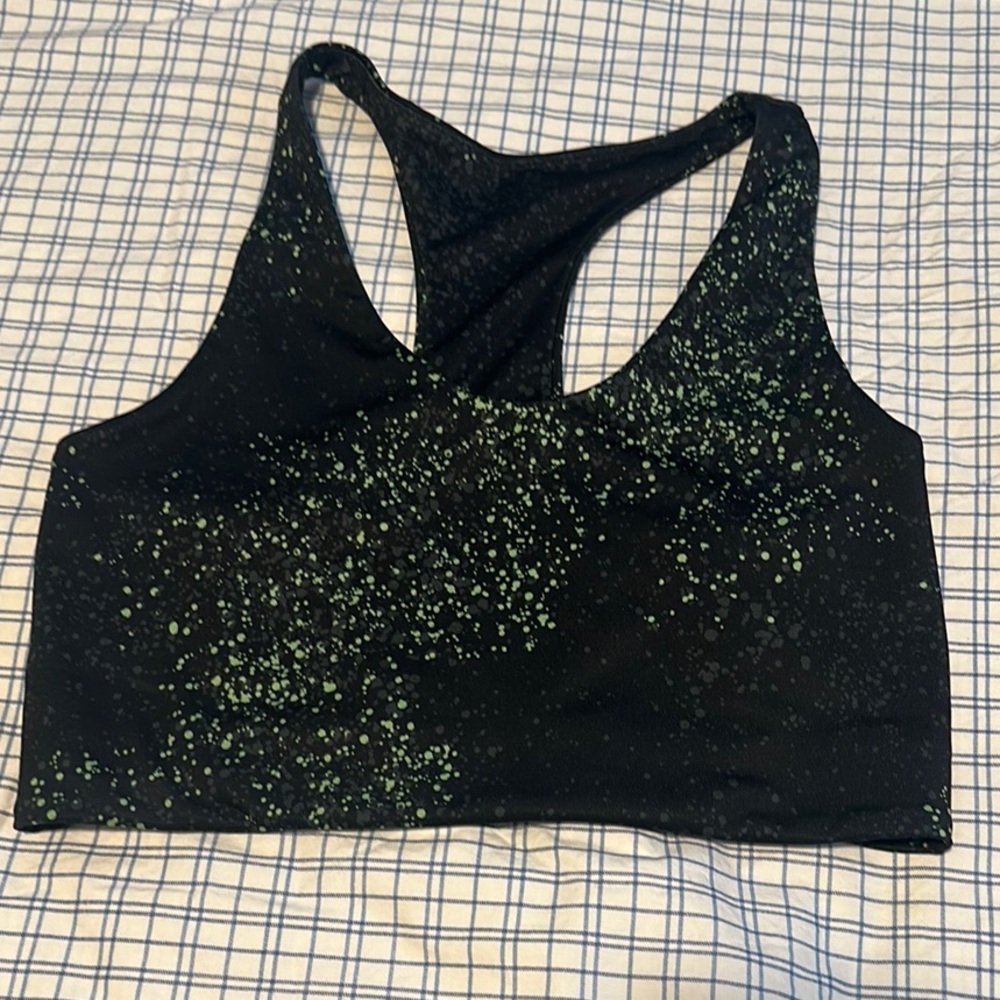 Black and Green Speckled Women's Sports Bra